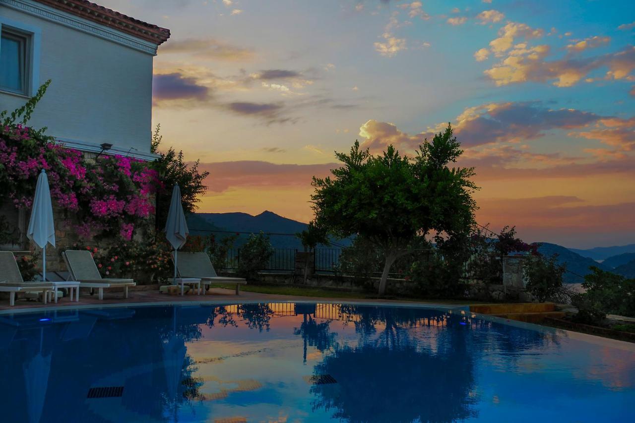 Swan Lake Hotel - Adult Only Selimiye  Ngoại thất bức ảnh